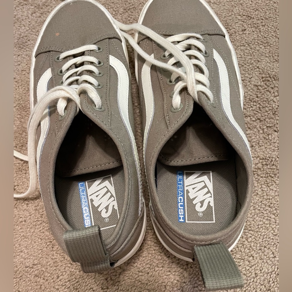 Vans lug sole waffle cup platform tennis shoes women’s 10. - Picture 2 of 6